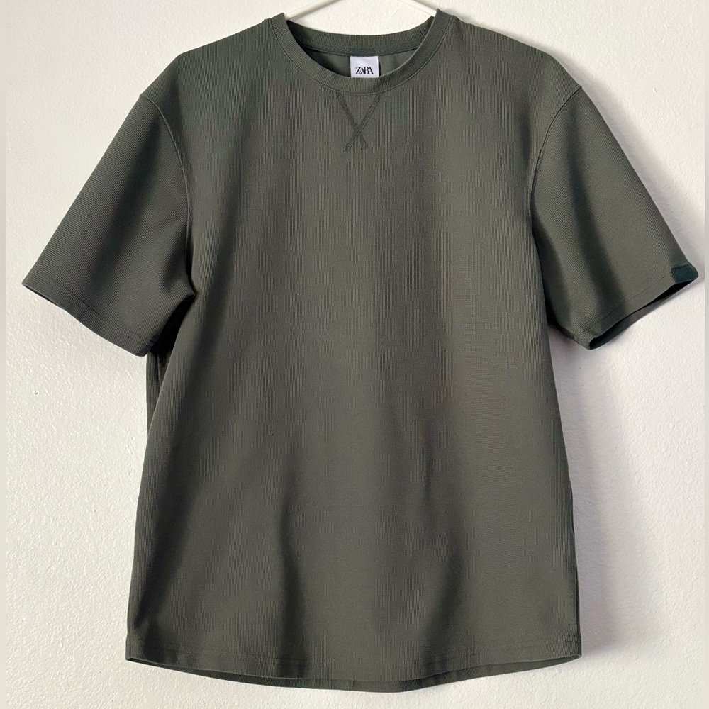 ZARA Men's Olive Short Sleeve Tee Size M